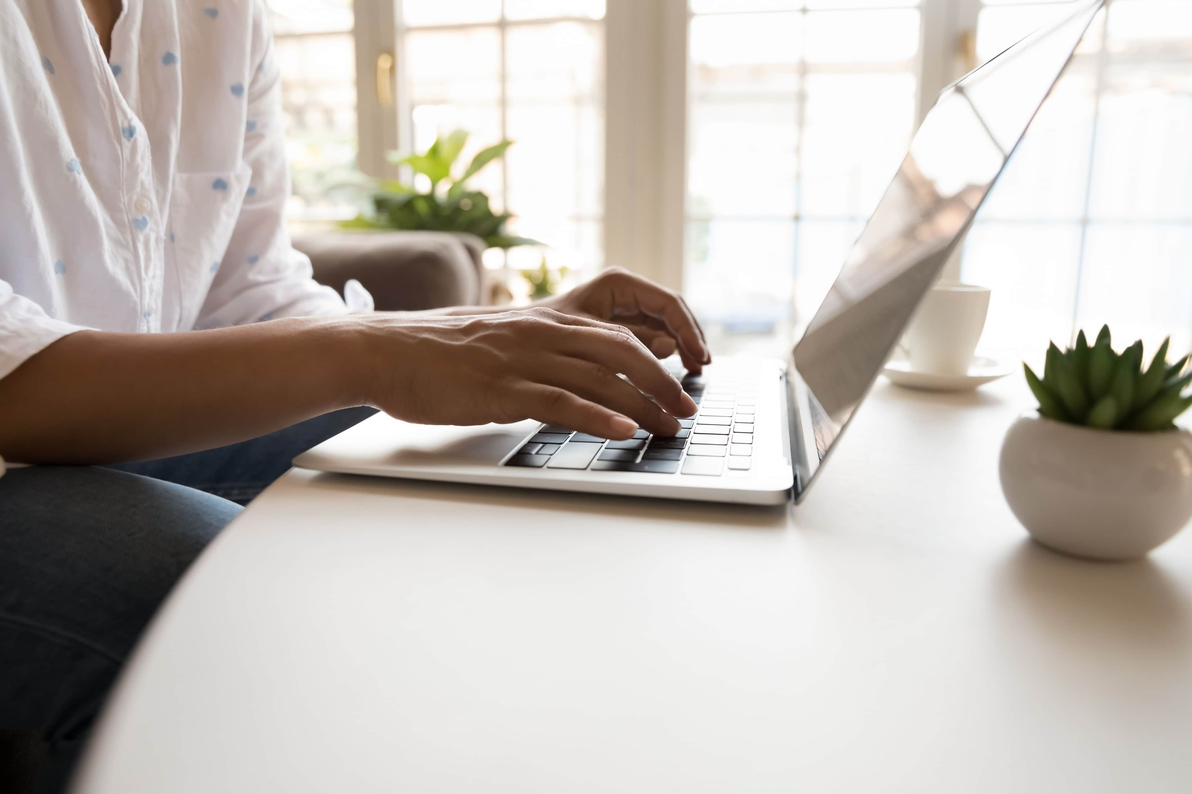 Crafting Effective Ad Copy for Promotional Sales: Tips to Drive Conversions